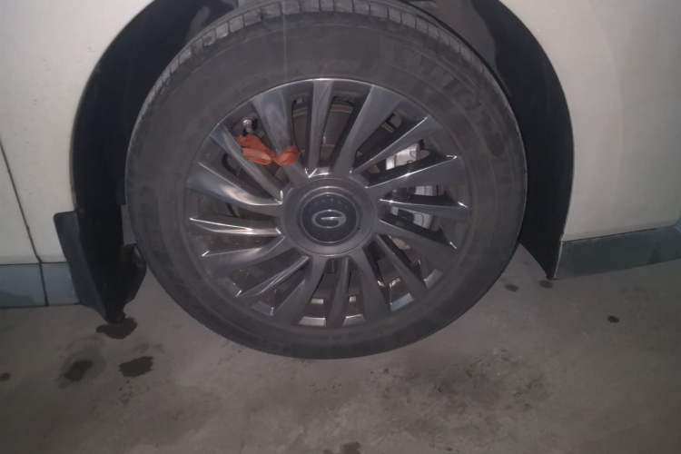 Used GAC Trumpchi M8 2023 Zongshi Series 400T Ultimate Edition Right Front Wheel Hub