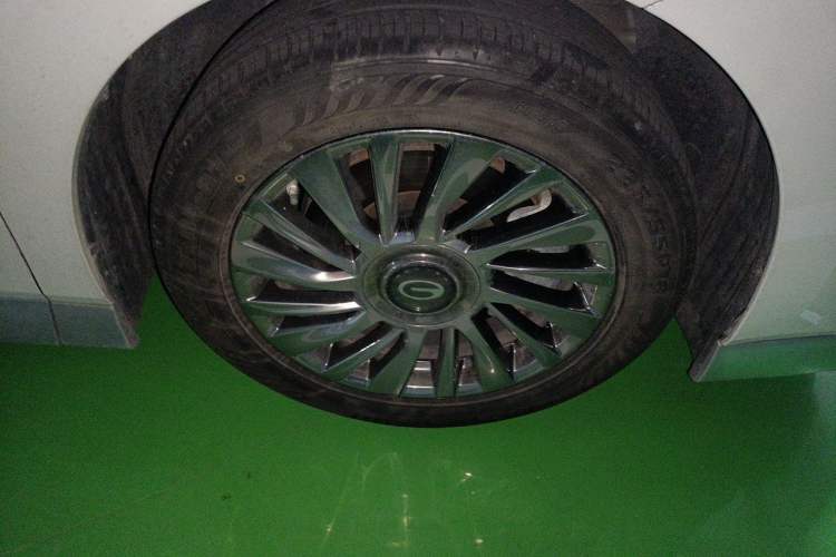 Used GAC Trumpchi M8 2023 Zongshi Series 400T Flagship Edition Right Front Wheel Hub