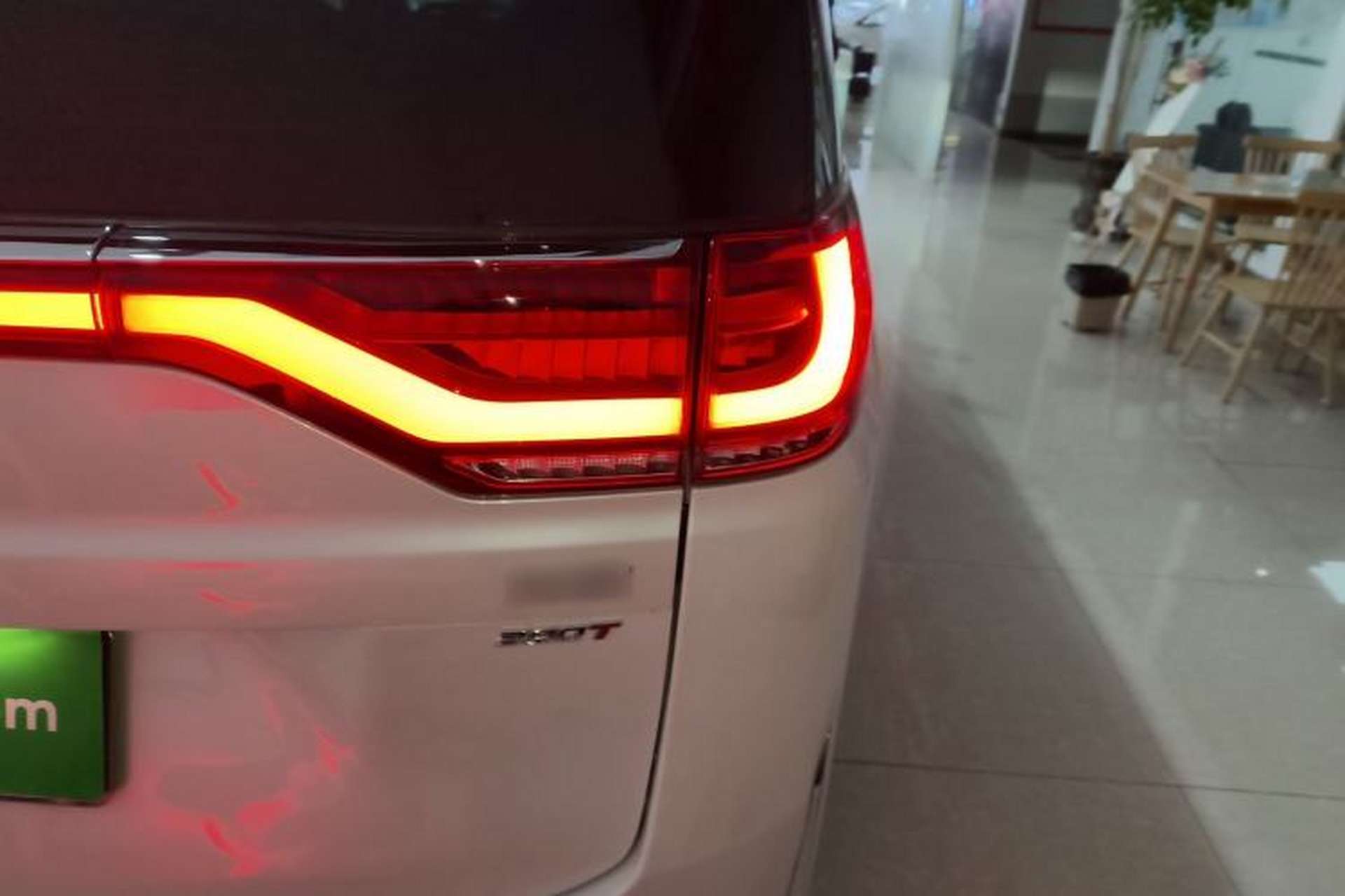 Used GAC Trumpchi M8 2023 Lingxiu Series 390T Prestige Edition Right Rear Taillight