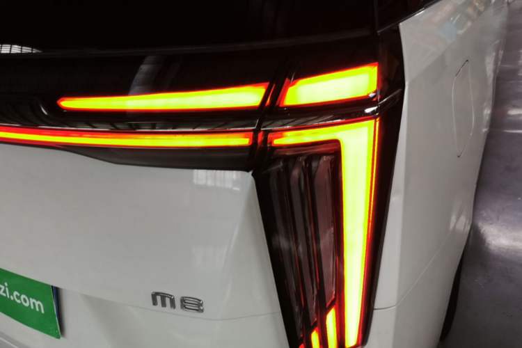 Used GAC Trumpchi M8 2023 Zongshi Series 400T Ultimate Edition Right Rear Taillight