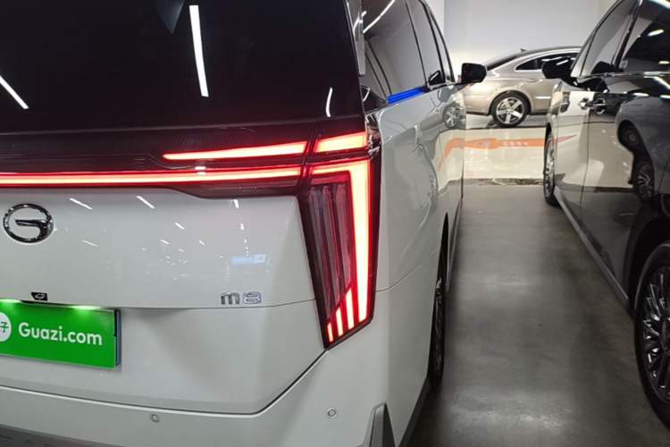Used GAC Trumpchi M8 2023 Zongshi Series 400T Flagship Edition Right Rear Taillight