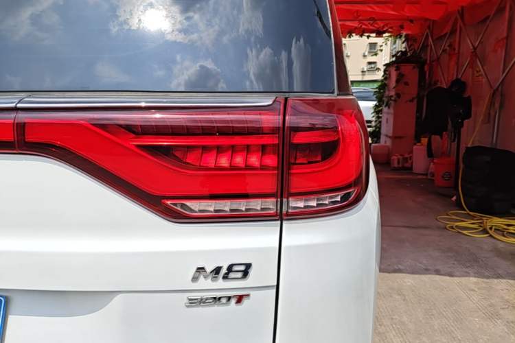 Used GAC Trumpchi M8 2023 Lingxiu Series 390T Prestige Edition Right Rear Taillight