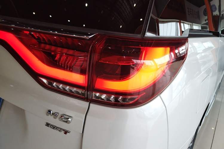 Used GAC Trumpchi M8 2023 Lingxiu Series 390T Deluxe Edition Right Rear Taillight