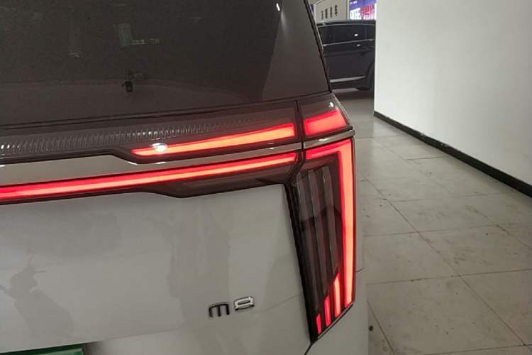 Used GAC Trumpchi M8 2023 Zongshi Series 400T Flagship Edition Right Rear Taillight