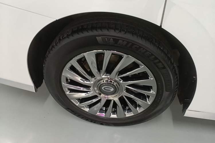 Used GAC Trumpchi M8 2023 Zongshi Series 400T Ultimate Edition Right Rear Wheel Hub