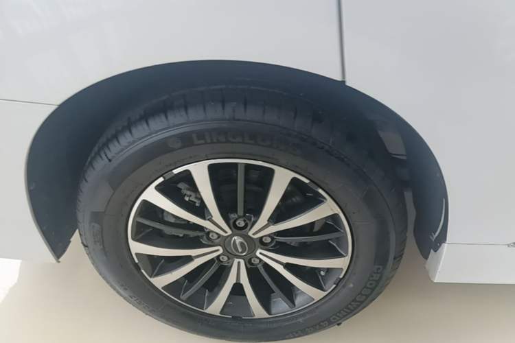 Used GAC Trumpchi M8 2023 Lingxiu Series 390T Luxury Edition Right Rear Wheel Hub