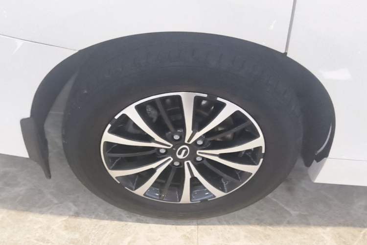 Used GAC Trumpchi M8 2023 Lingxiu Series 390T Deluxe Edition Right Rear Wheel Hub