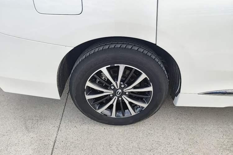 Used GAC Trumpchi M8 2023 Lingxiu Series 390T Luxury Edition Right Rear Wheel Hub