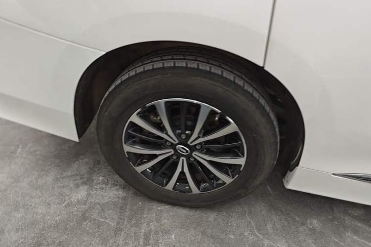 Used GAC Trumpchi M8 2023 Lingxiu Series 390T Luxury Edition Right Rear Wheel Hub