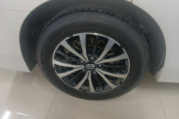 Used GAC Trumpchi M8 2023 Lingxiu Series 390T Deluxe Edition Right Rear Wheel Hub