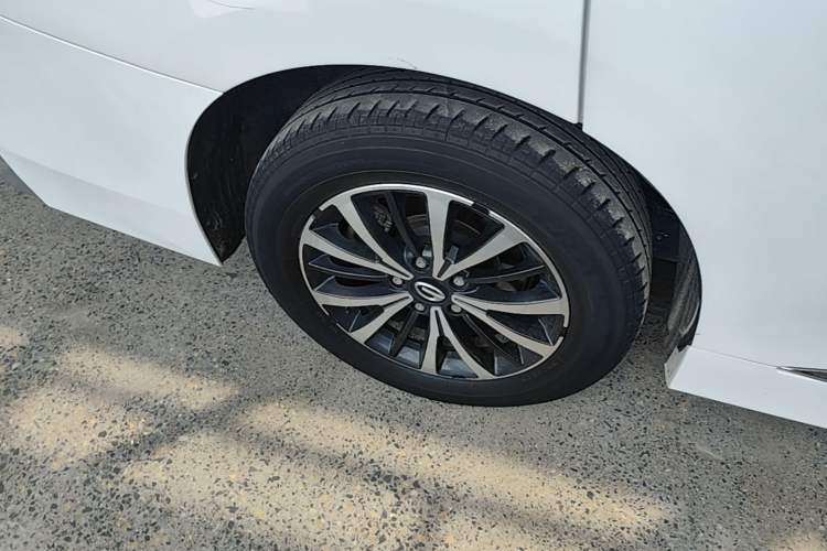 Used GAC Trumpchi M8 2023 Lingxiu Series 390T Deluxe Edition Right Rear Wheel Hub