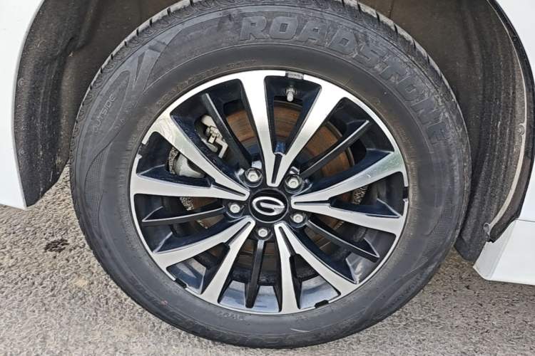 Used GAC Trumpchi M8 2023 Lingxiu Series 390T Deluxe Edition Right Rear Wheel Hub