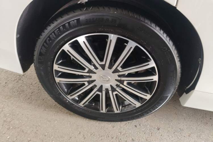 Used GAC Trumpchi M8 2023 Lingxiu Series 390T Ultimate Edition Right Rear Wheel Hub