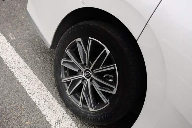 Used GAC Trumpchi M8 2023 Zongshi Series 400T Ultimate Edition Right Rear Wheel Hub
