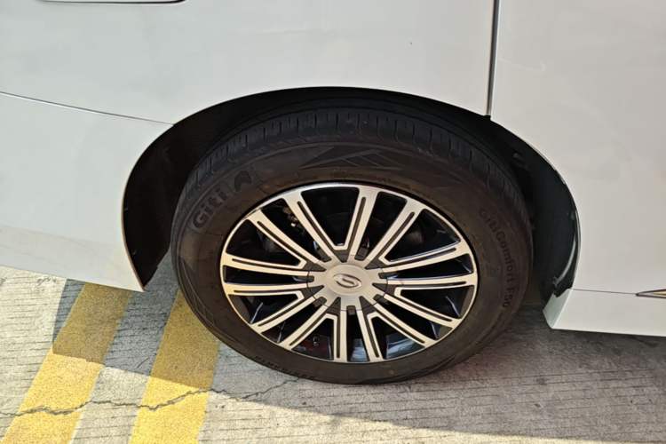 Used GAC Trumpchi M8 2023 Lingxiu Series 390T Prestige Edition Right Rear Wheel Hub