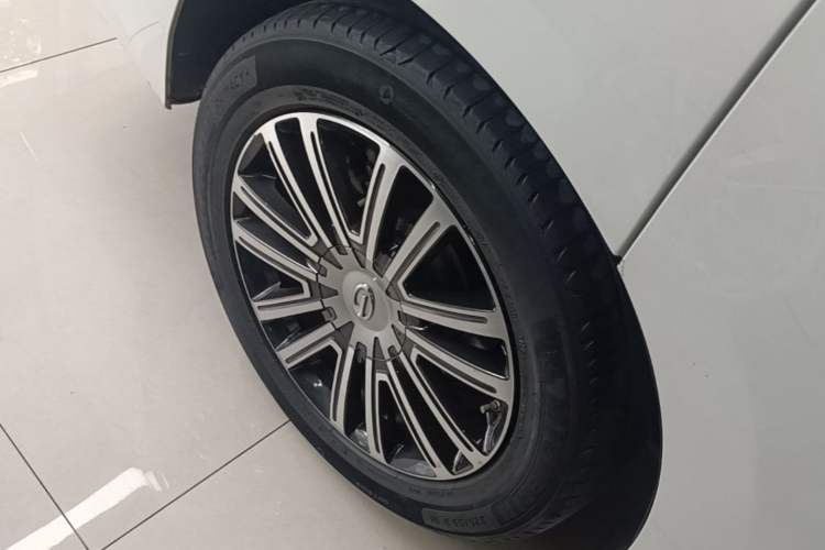 Used GAC Trumpchi M8 2023 Lingxiu Series 390T Ultimate Edition Right Rear Wheel Hub