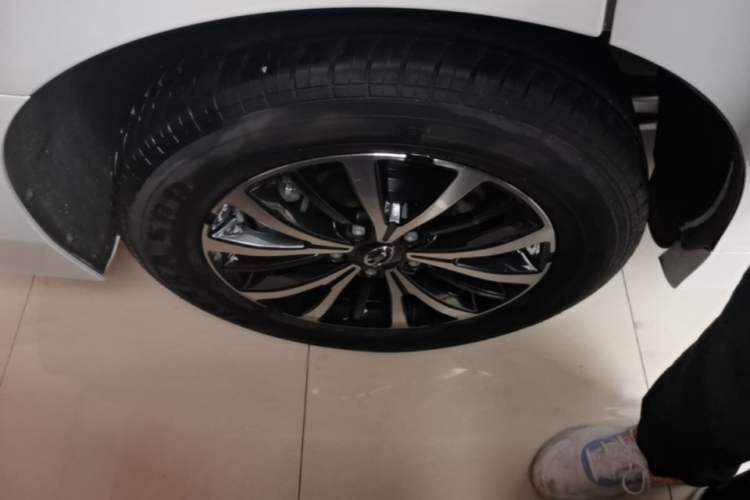Used GAC Trumpchi M8 2023 Lingxiu Series 390T Deluxe Edition Right Rear Wheel Hub