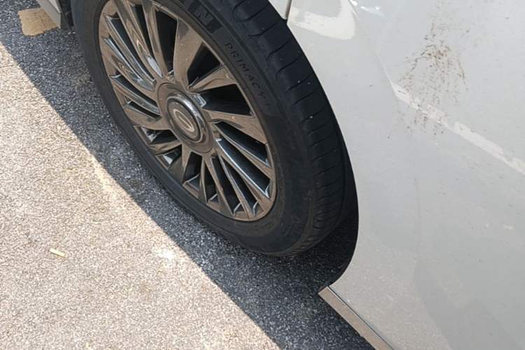 Used GAC Trumpchi M8 2023 Zongshi Series 400T Flagship Edition Right Rear Wheel Hub