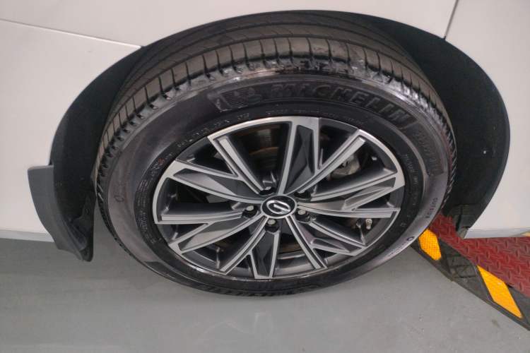 Used GAC Trumpchi M8 2023 Zongshi Series 400T Ultimate Edition Right Rear Wheel Hub