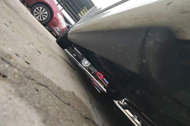 Used GAC Trumpchi M8 2023 Lingxiu Series 390T Prestige Edition Right Side Sill