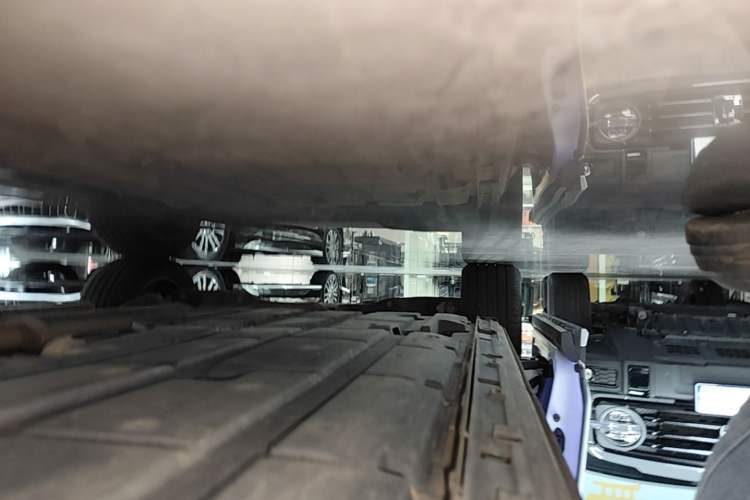 Used GAC Trumpchi M8 2023 Zongshi Series Dual-Motor Flagship Edition Right Side Sill