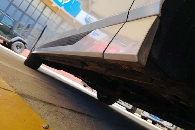 Used GAC Trumpchi M8 2023 Zongshi Series 400T Ultimate Edition Right Side Sill