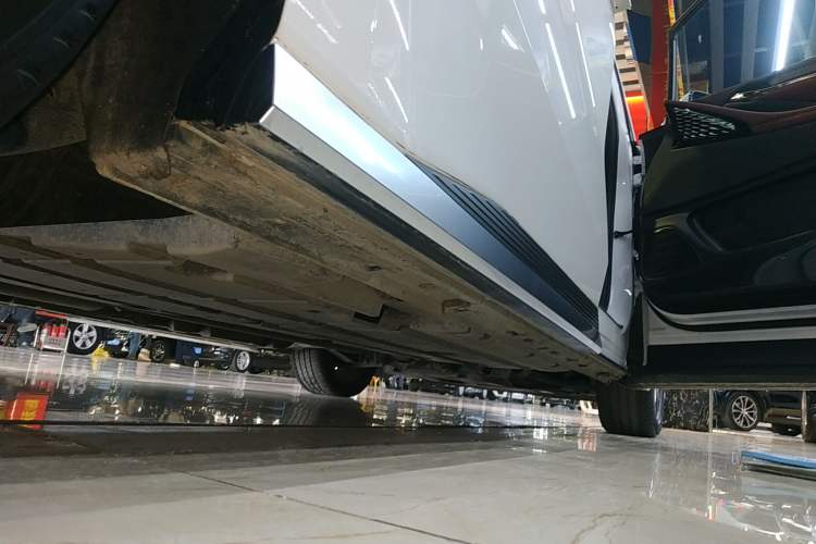 Used GAC Trumpchi M8 2023 Zongshi Series 400T Flagship Edition Right Side Sill