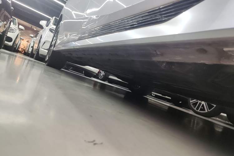 Used GAC Trumpchi M8 2023 Zongshi Series 400T Flagship Edition Right Side Sill