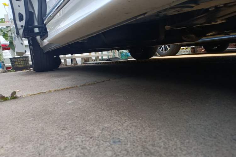 Used GAC Trumpchi M8 2023 Lingxiu Series 390T Deluxe Edition Right Side Sill