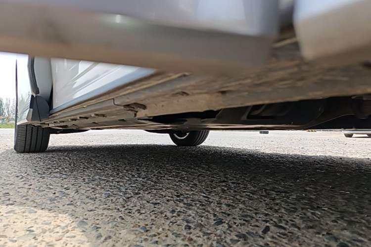 Used GAC Trumpchi M8 2023 Zongshi Series Dual-Motor Flagship Edition Right Side Sill