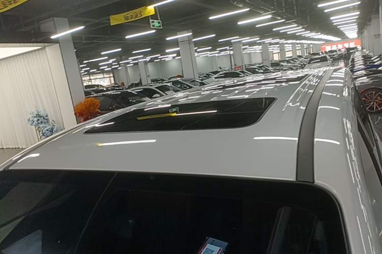 Used GAC Trumpchi M8 2023 Zongshi Series 400T Ultimate Edition Roof