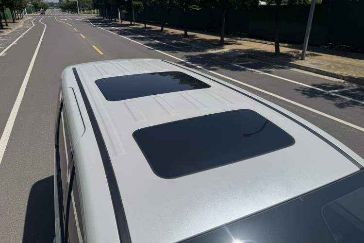 Used GAC Trumpchi M8 2023 Master Series 390T Ultimate Edition Roof