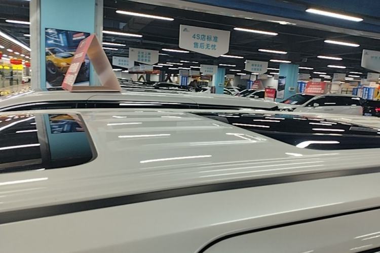 Used GAC Trumpchi M8 2023 Zongshi Series Dual-Motor Flagship Edition Roof