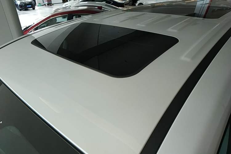 Used GAC Trumpchi M8 2023 Master Series 390T Prestige Edition Roof