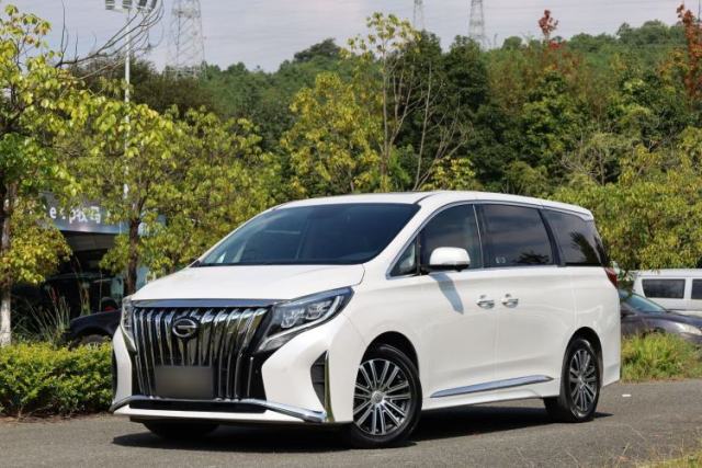Ojetý GAC Trumpchi M8 2023 Lingxiu Series 390T Prestige Edition