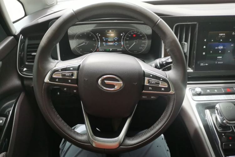 Used GAC Trumpchi M8 2023 Lingxiu Series 390T Deluxe Edition Steering Wheel