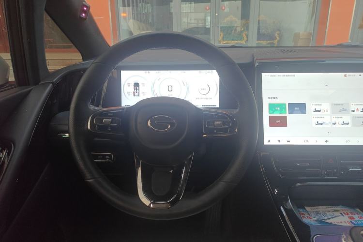 Used GAC Trumpchi M8 2023 Zongshi Series Dual-Motor YuZun Edition Steering Wheel