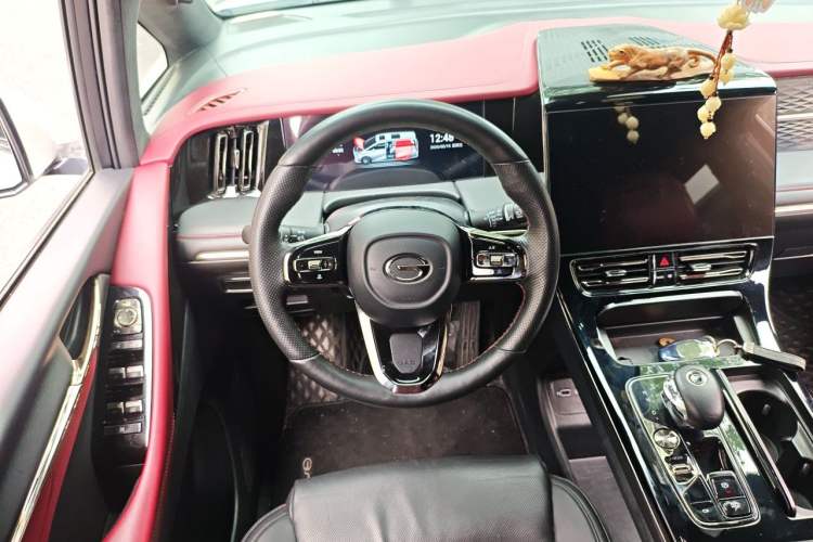 Used GAC Trumpchi M8 2023 Zongshi Series 400T Flagship Edition Steering Wheel