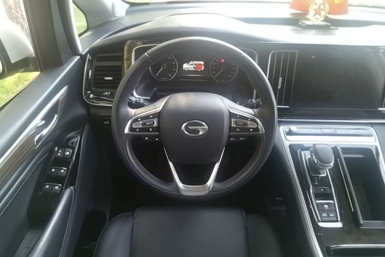 Used GAC Trumpchi M8 2023 Lingxiu Series 390T Deluxe Edition Steering Wheel
