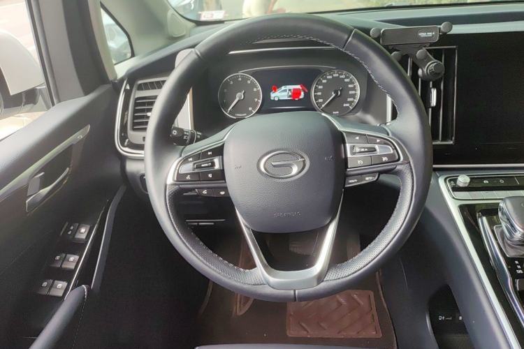 Used GAC Trumpchi M8 2023 Lingxiu Series 390T Deluxe Edition Steering Wheel