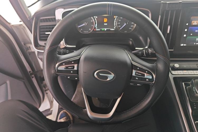 Used GAC Trumpchi M8 2023 Lingxiu Series 390T Deluxe Edition Steering Wheel