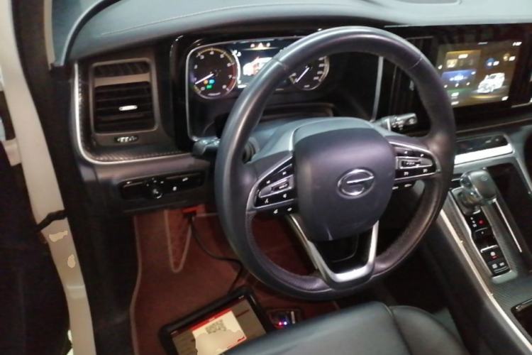Used GAC Trumpchi M8 2023 Lingxiu Series 390T Deluxe Edition Steering Wheel