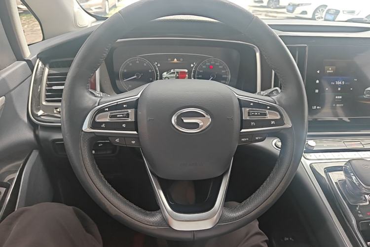 Used GAC Trumpchi M8 2023 Lingxiu Series 390T Deluxe Edition Steering Wheel