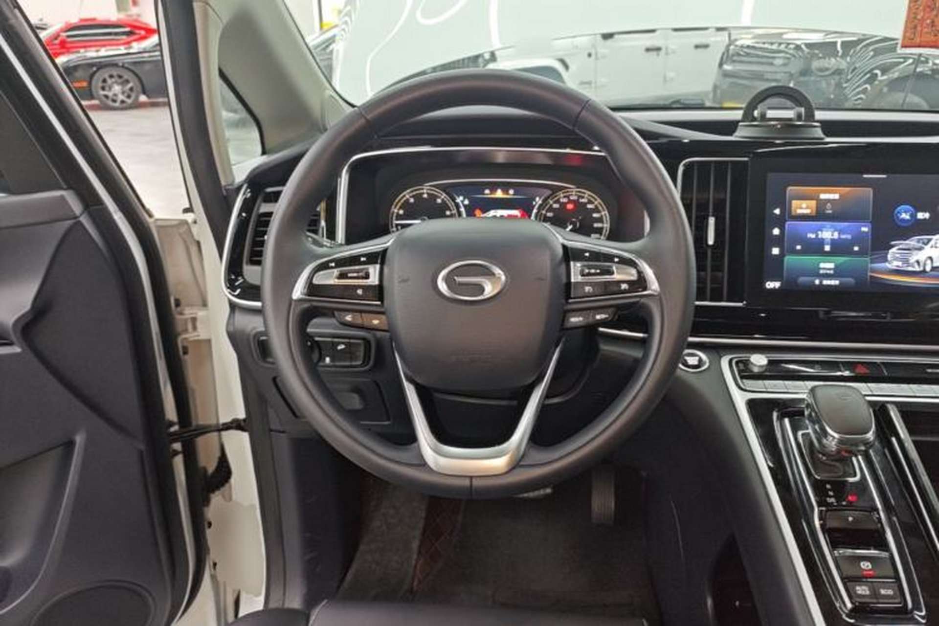 Used GAC Trumpchi M8 2023 Lingxiu Series 390T Luxury Edition Steering Wheel