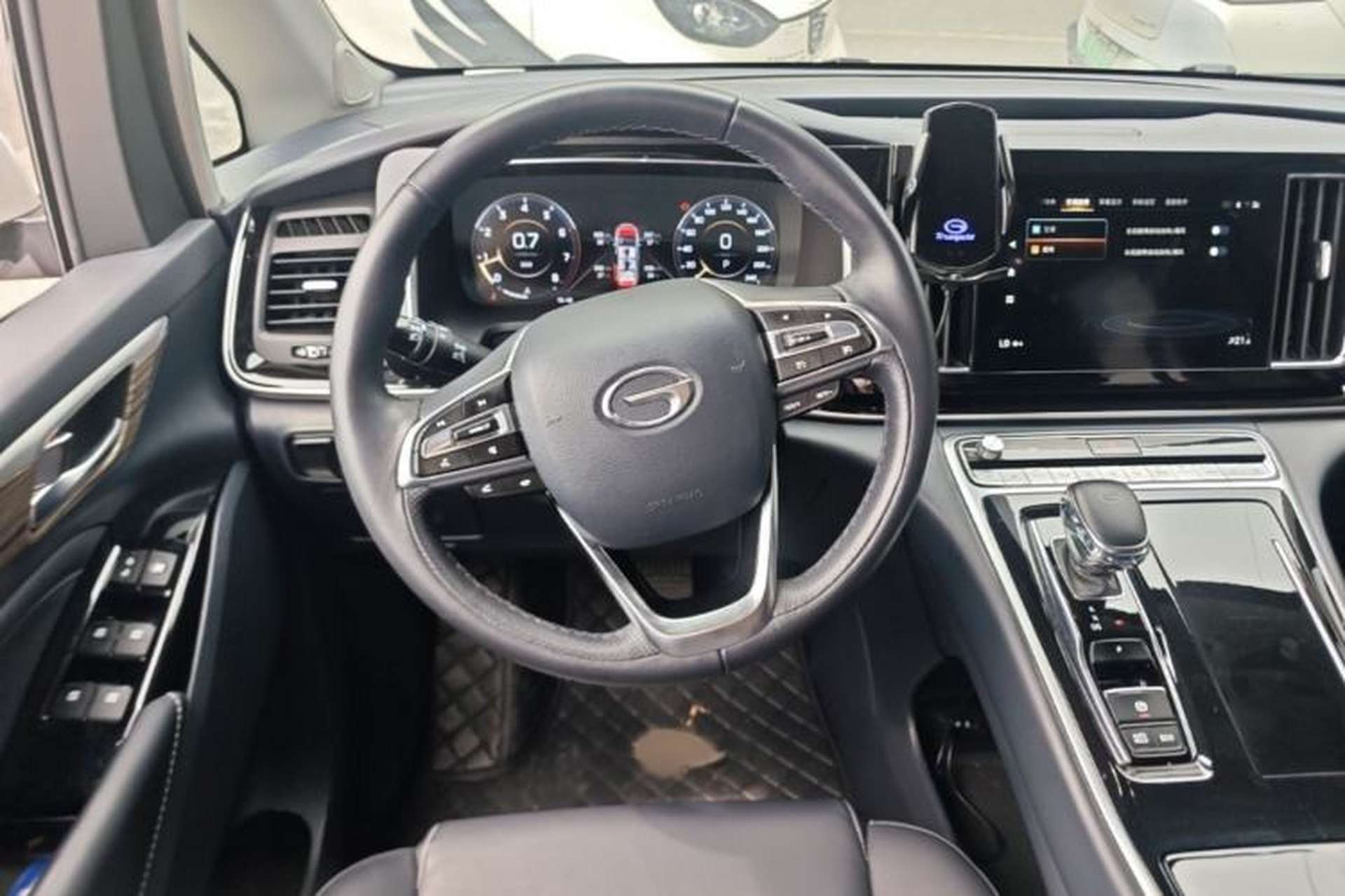 Used GAC Trumpchi M8 2023 Lingxiu Series 390T Prestige Edition Steering Wheel