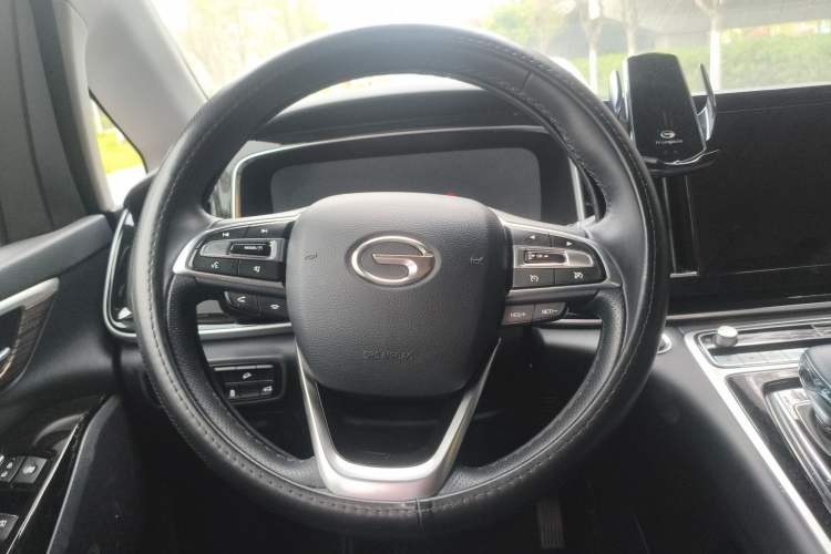 Used GAC Trumpchi M8 2023 Lingxiu Series 390T Prestige Edition Steering Wheel
