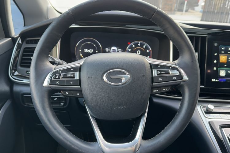 Used GAC Trumpchi M8 2023 Lingxiu Series 390T Ultimate Edition Steering Wheel