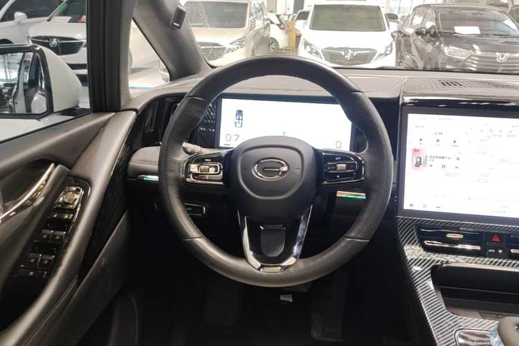 Used GAC Trumpchi M8 2023 Zongshi Series 400T Flagship Edition Steering Wheel