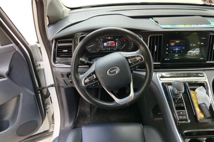Used GAC Trumpchi M8 2023 Lingxiu Series 390T Deluxe Edition Steering Wheel