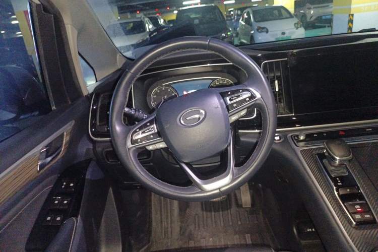 Used GAC Trumpchi M8 2023 Lingxiu Series 390T Deluxe Edition Steering Wheel